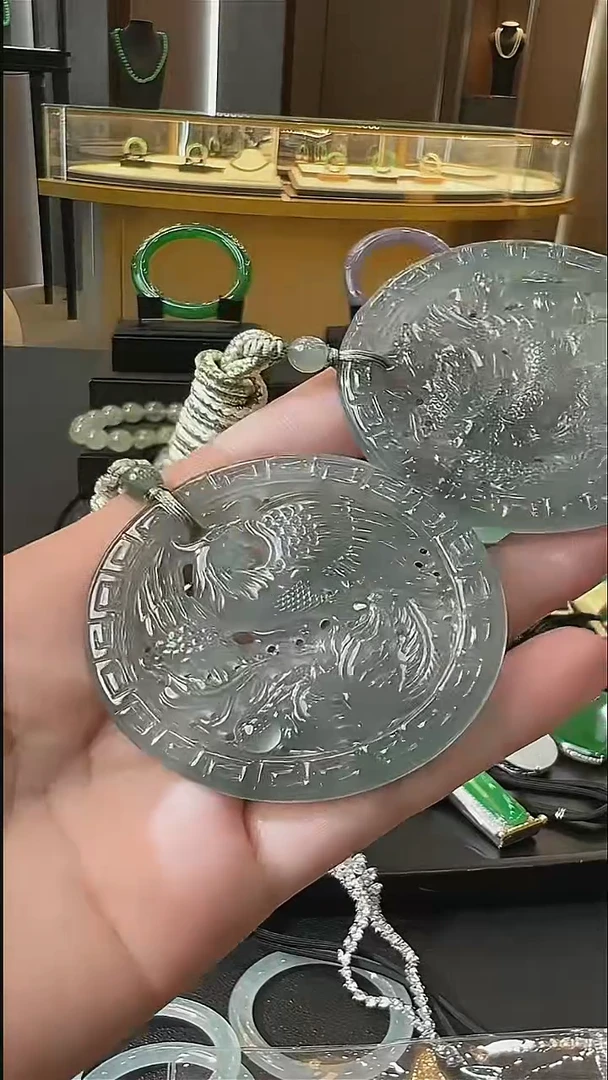 颈饰未镶嵌翡翠天然A货翡翠