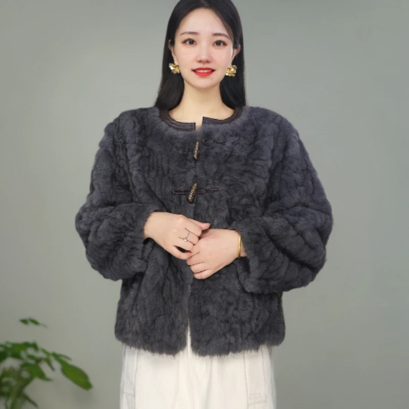 泡泡袖冬季女短外套通勤风弯刀气质袖牛角扣皮毛一体千金风宽松版