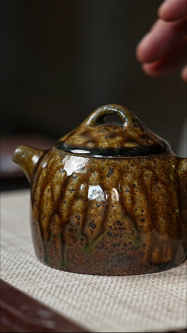 宜兴紫砂 GFY 沉香木柴烧 秦权 200cc