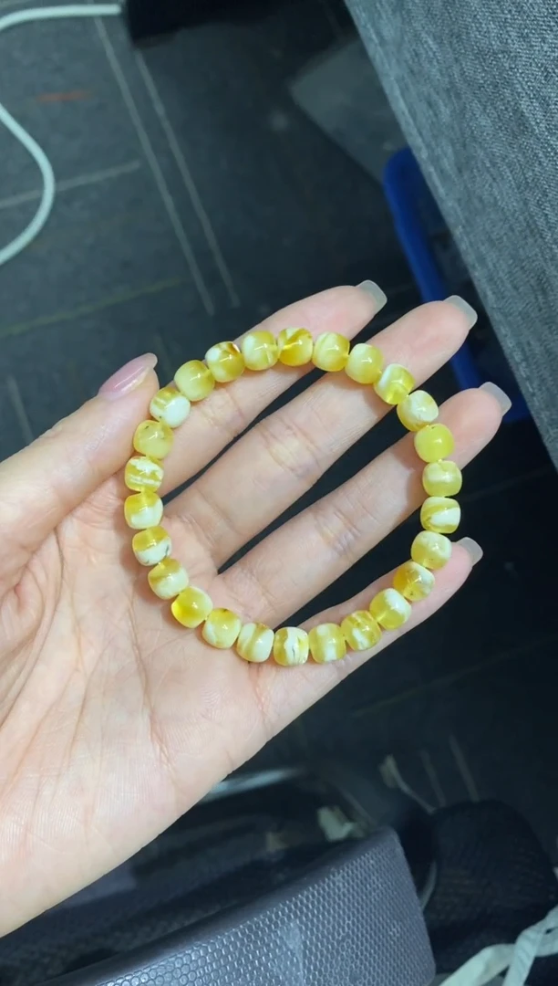 裸石蜜蜡未镶嵌金白老型手串
