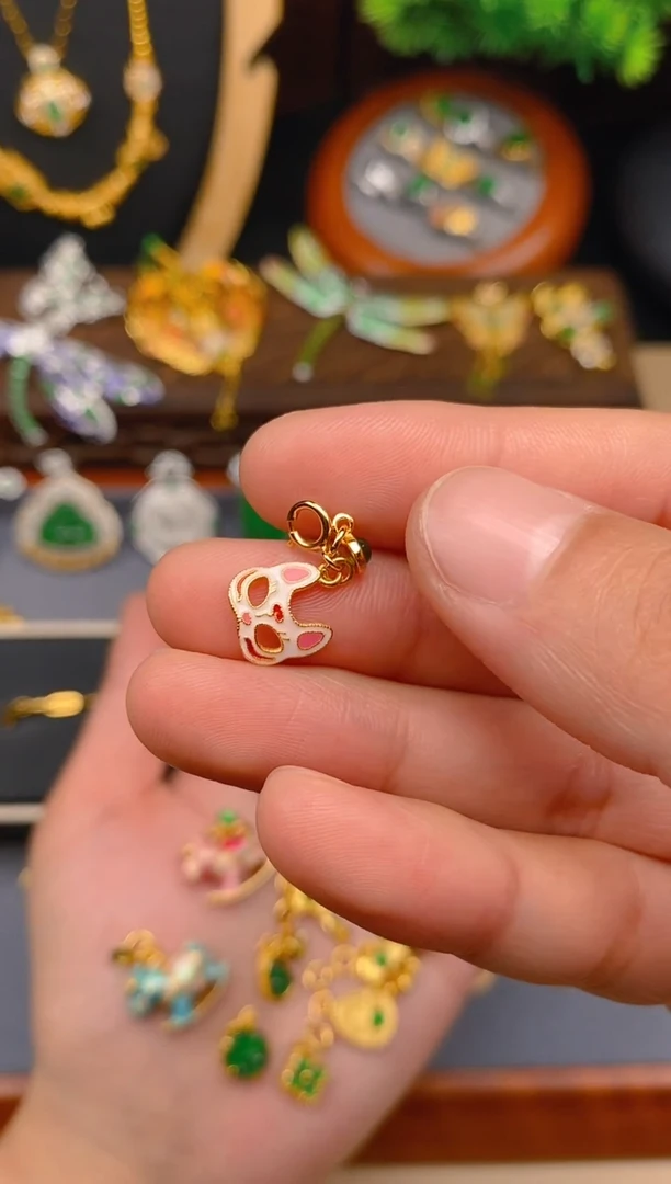 【闪购商品】翡翠吊坠(不含链)银S925镶嵌狐狸面具