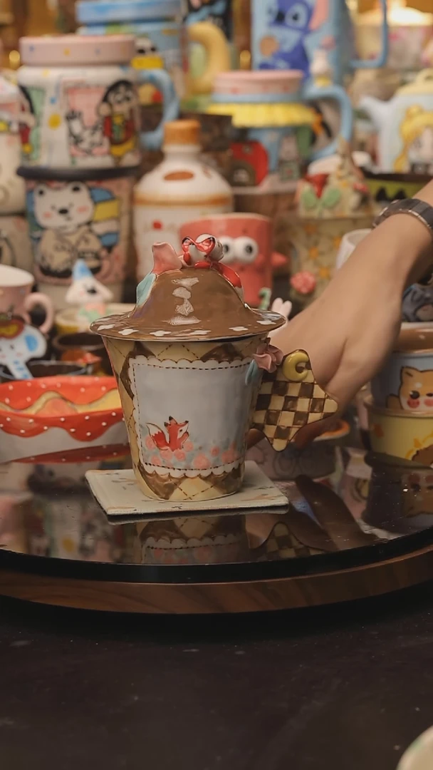 景德镇釉下彩绘设计师款式陶瓷