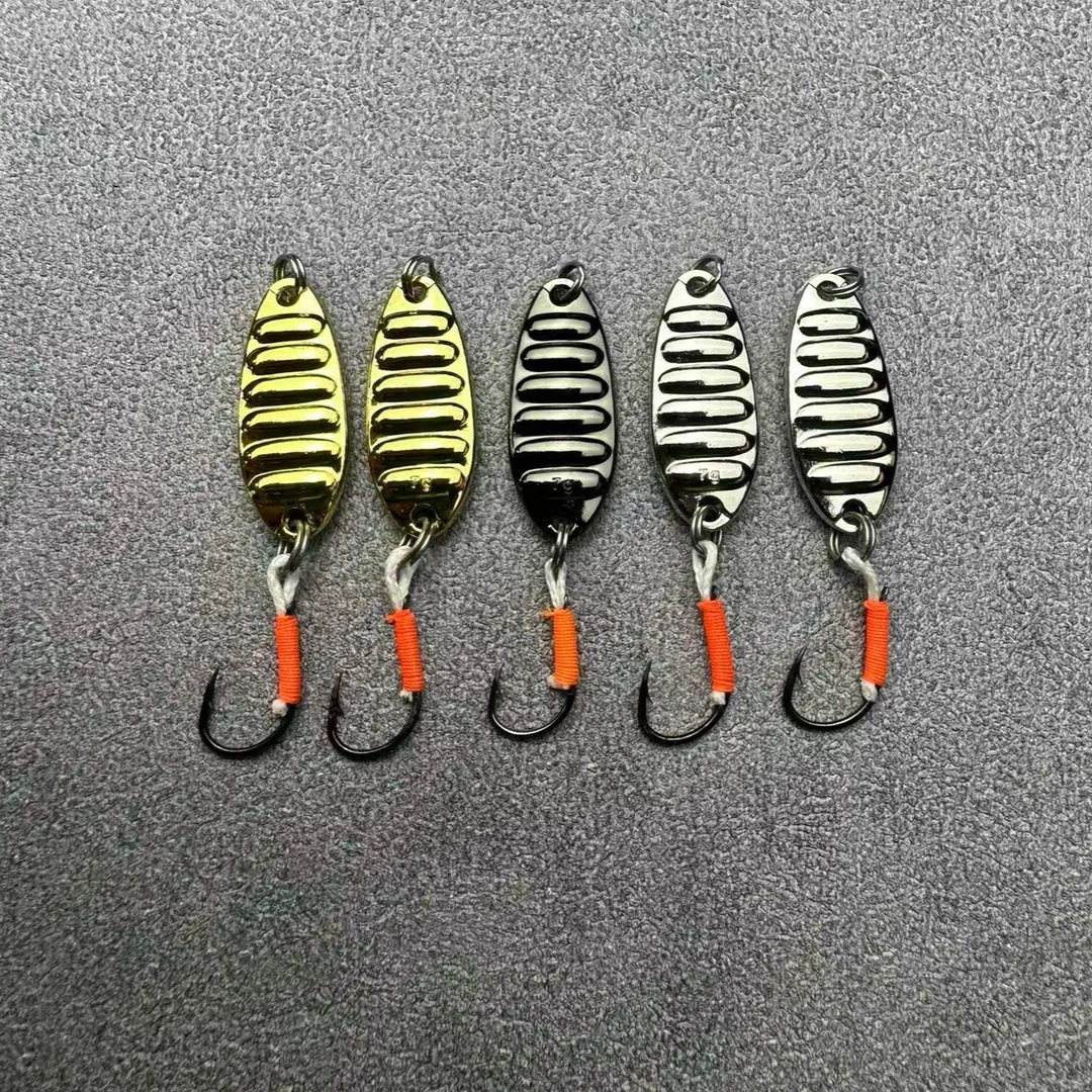 五枚平振亮片三倍加强打扁伊势尼单钩巨物军鱼鳟鱼鱤鱼鲶鱼翘嘴