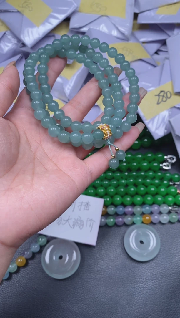 翡翠未镶嵌颈饰所见即所得（一物一拍）301