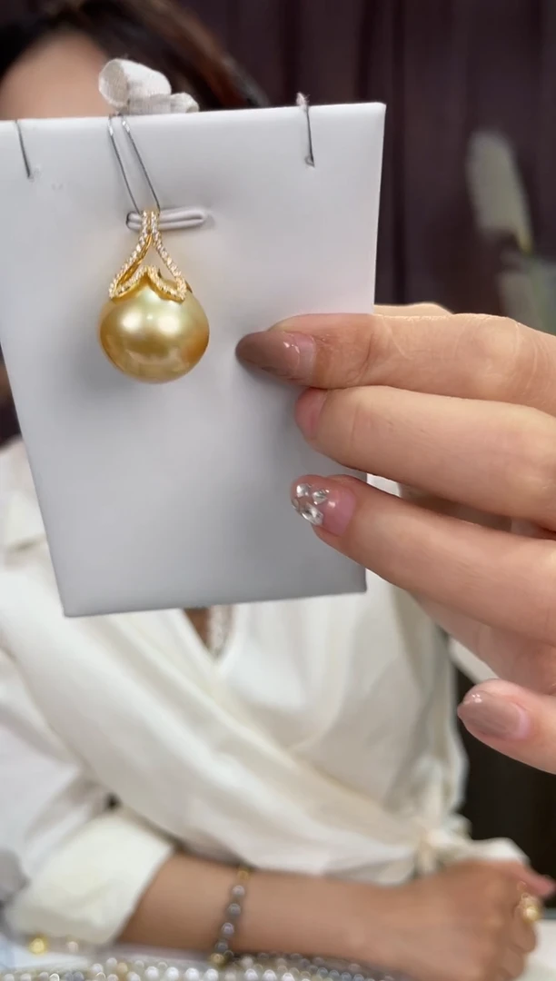 18K金镶嵌海水珍珠吊坠(不含链)金珠17-18mm