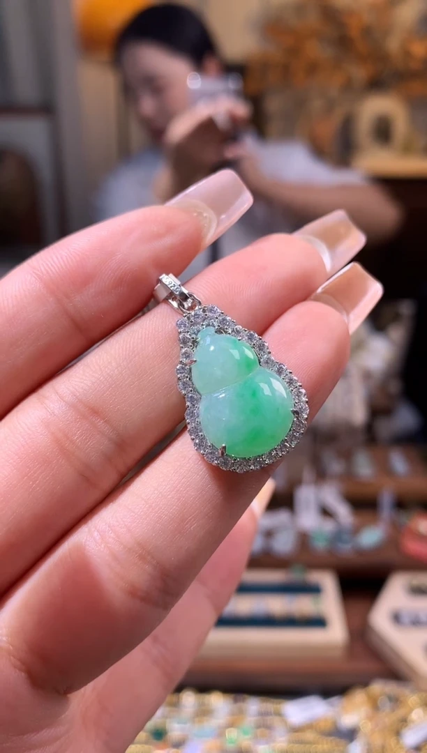 吊坠(不含链)银S925镶嵌翡翠【挽石珠宝】葫芦