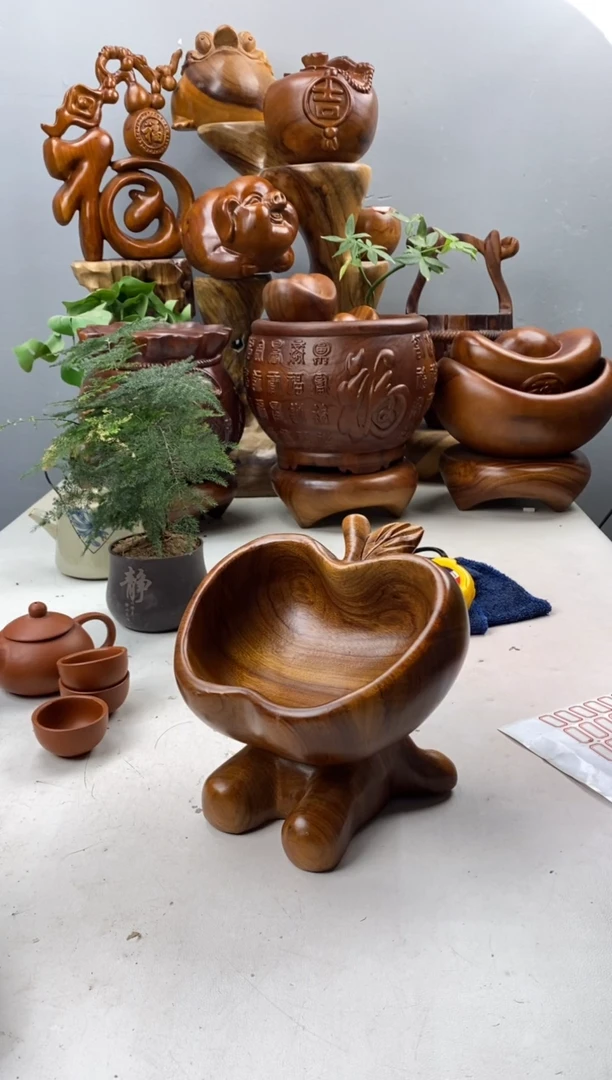 香樟木A29苹果娃/尺寸17*16*17