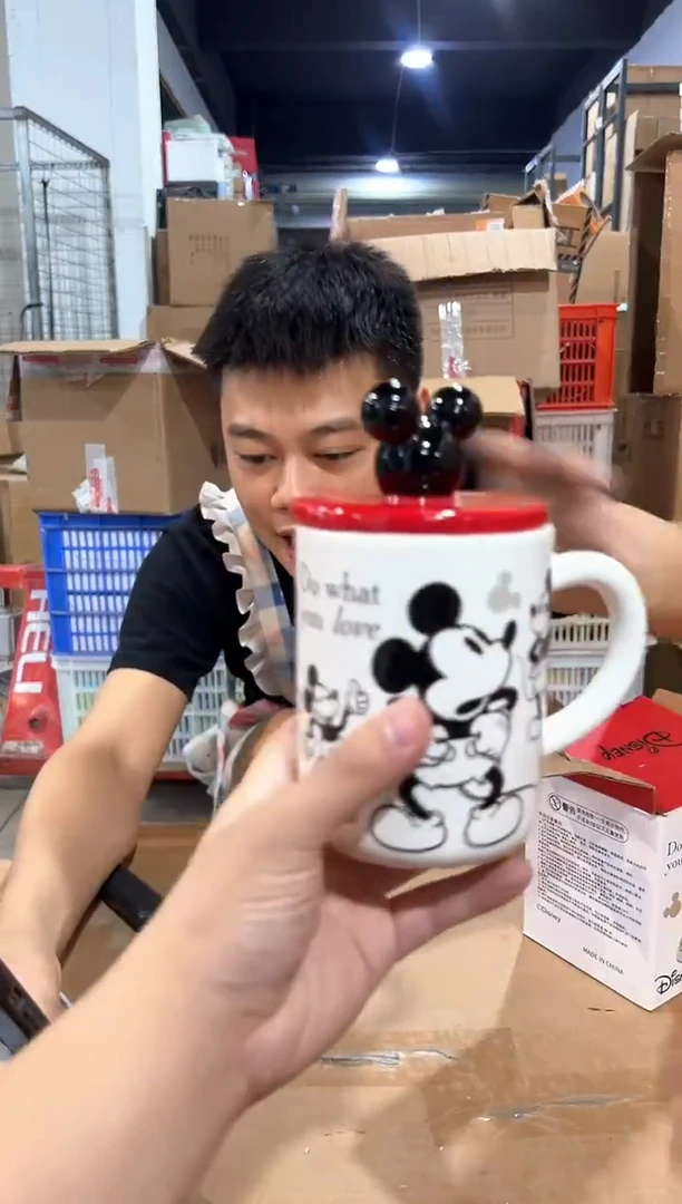瓷片原盒米奇手稿带盖杯