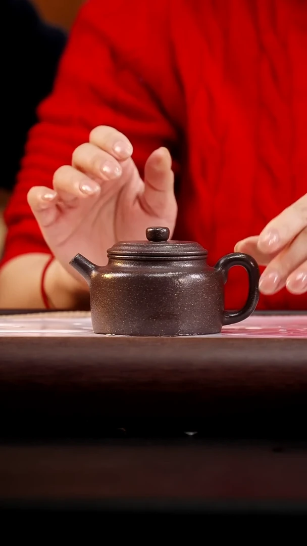 茶壶紫砂七彩砂德钟