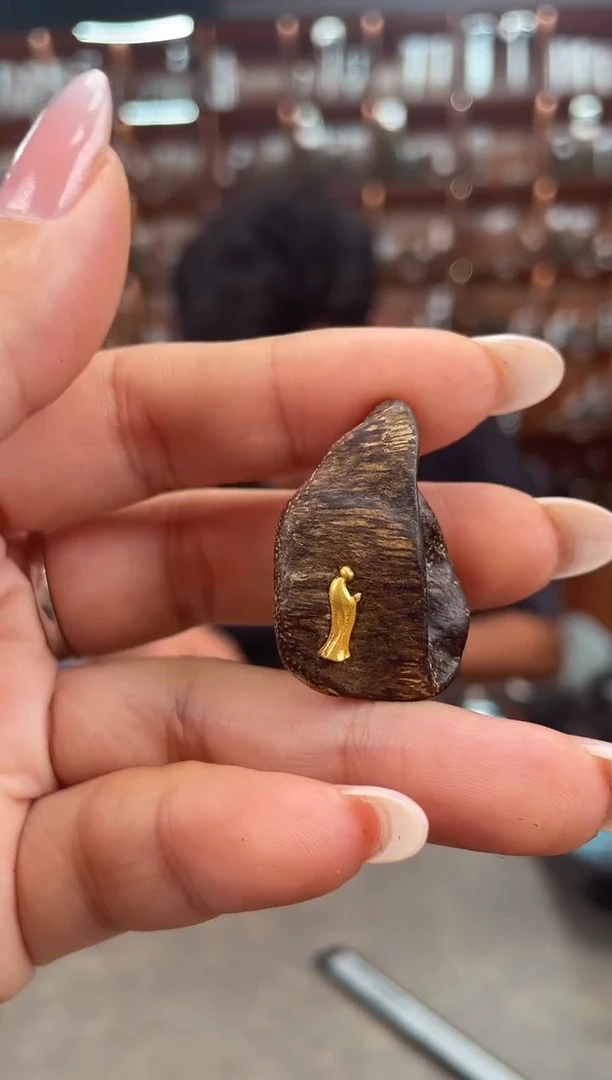 【闪购商品】沉香摆件138号沉水文莱多 块料样性发一个