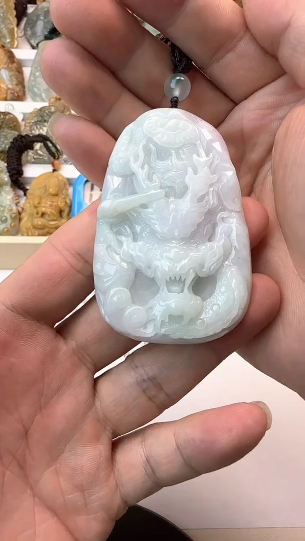 颈饰未镶嵌翡翠天然翡翠