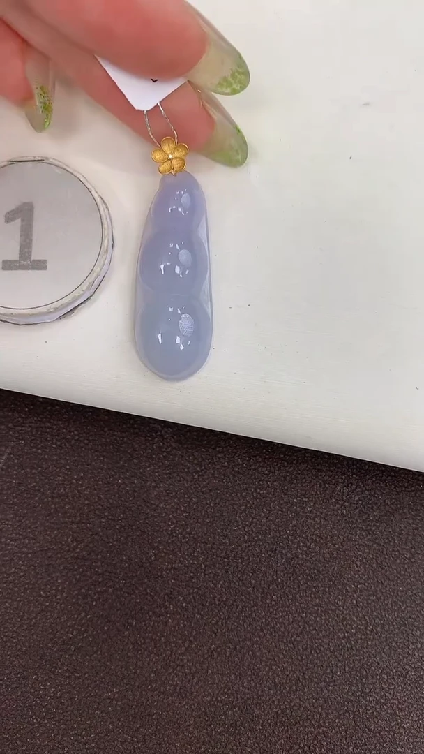 颈饰18K金镶嵌翡翠天然缅甸a货翡翠
