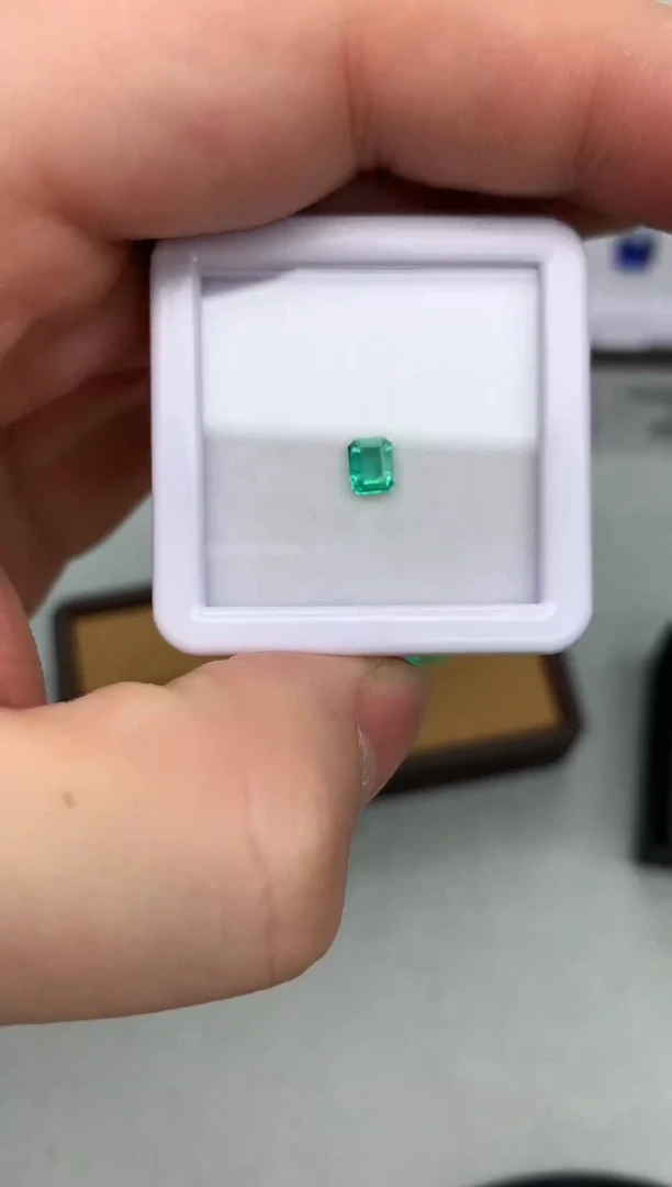 【闪购商品】祖母绿裸石未镶嵌25-2 精品祖母绿