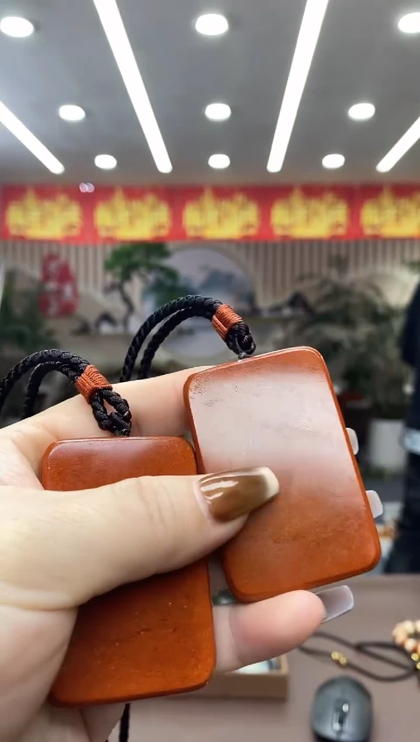 颈饰未镶嵌和田玉多样式发货随机发一