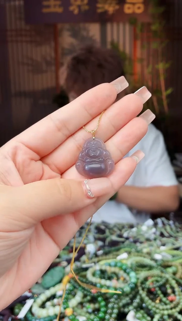 和田玉18K金镶嵌颈饰1