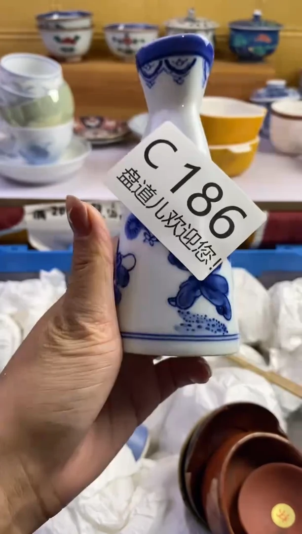 手工艺品琉璃三*居186请谨慎参拍.不退不换.