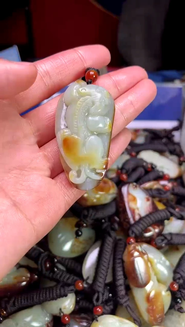 【闪购商品】和田玉颈饰未镶嵌123