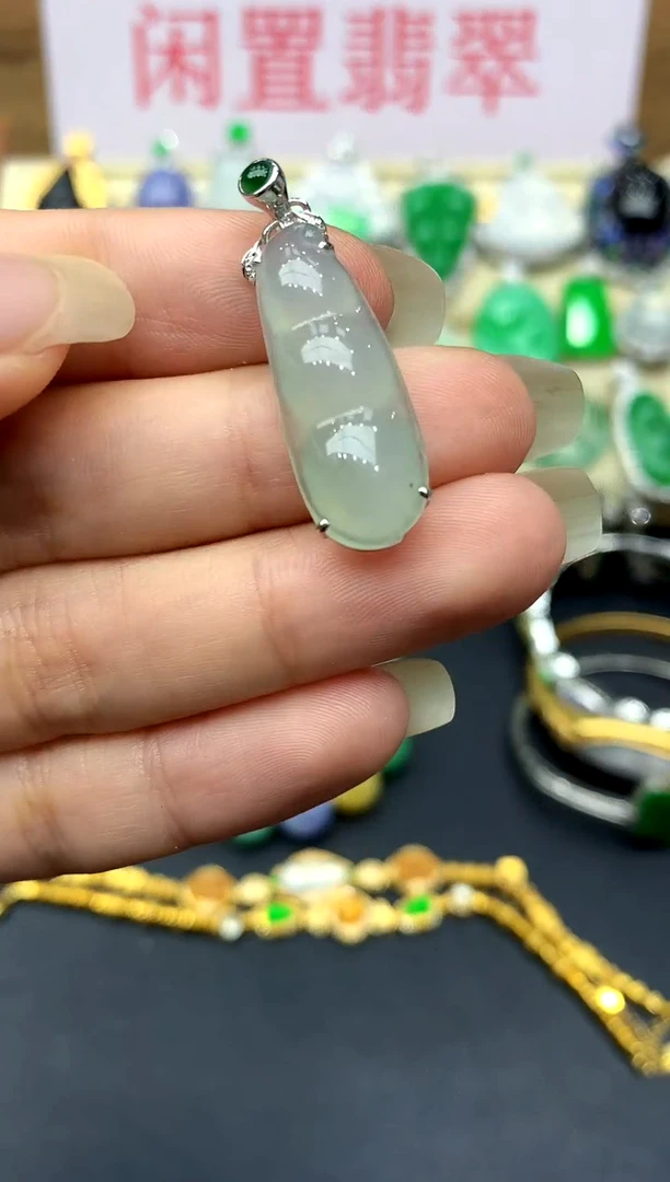 颈饰18K金镶嵌翡翠201-中国好珍宝
