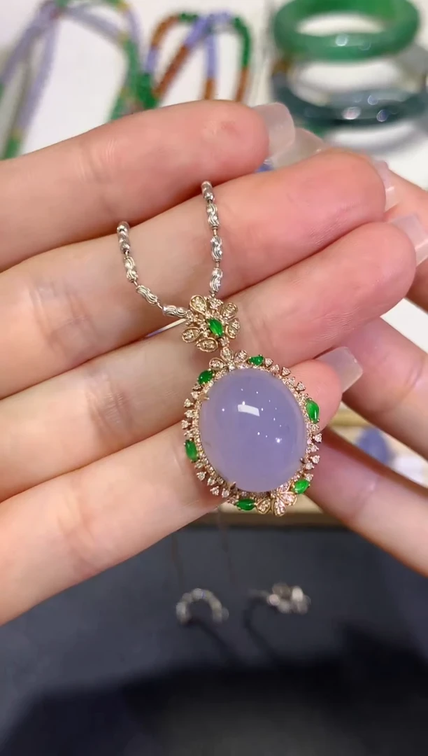 【闪购商品】翡翠颈饰18K金镶嵌团购19