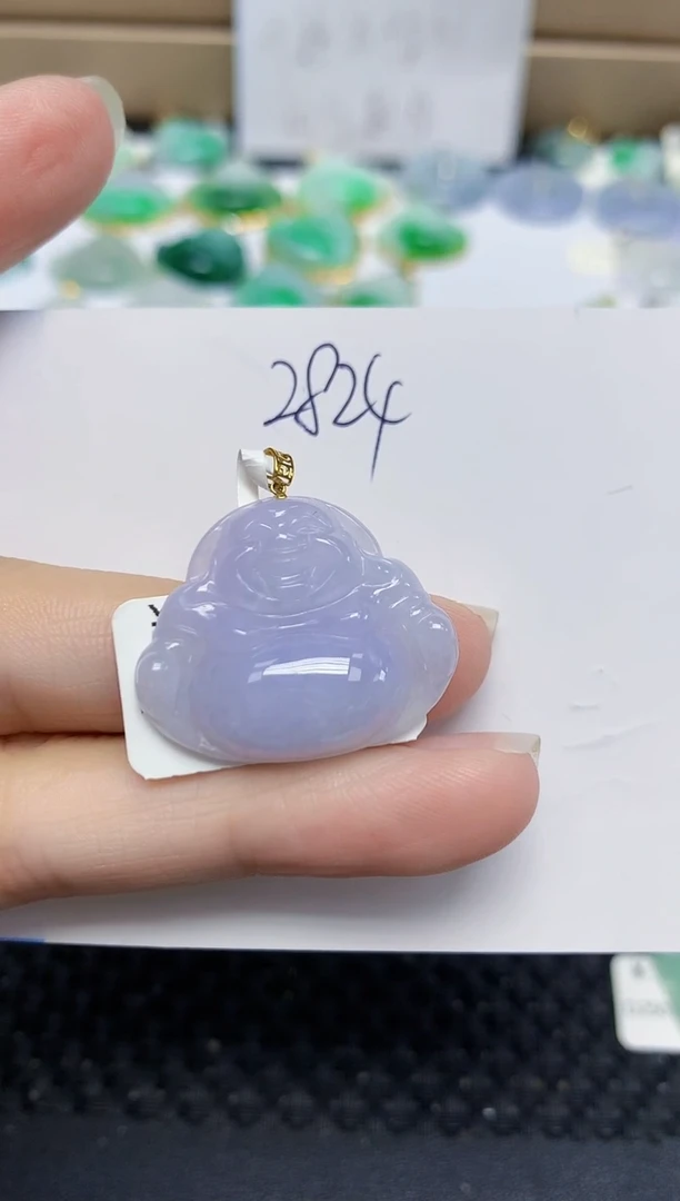 翡翠18K金镶嵌颈饰天然缅甸翡翠A货