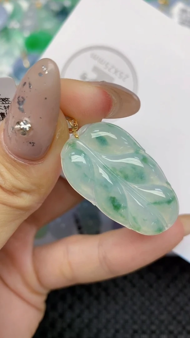 颈饰18K金镶嵌翡翠天然缅甸翡翠a货百元以上9元证书费自理