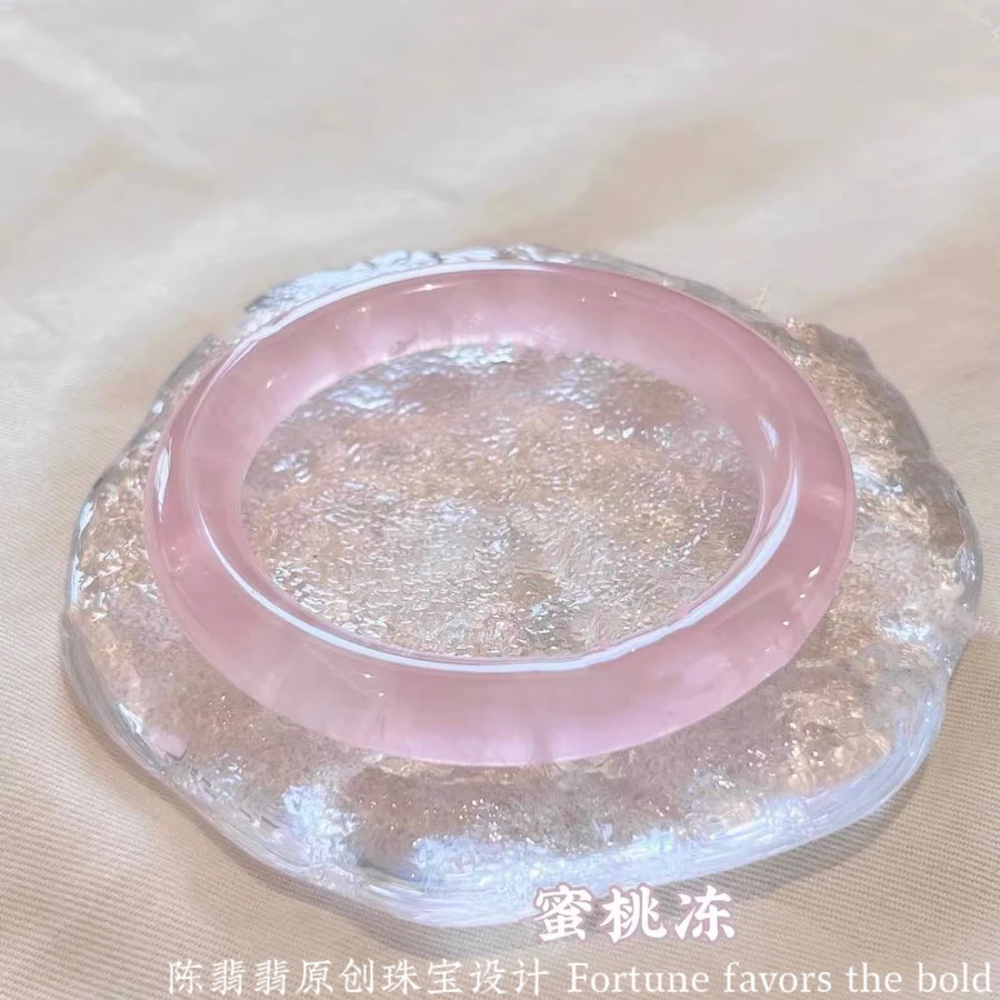 粉水晶手镯纯天然草莓晶玉手镯粉色玉镯子女款玉镯子玛瑙手镯玉髓