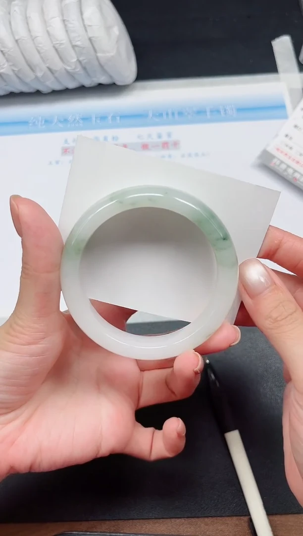 石英质玉手镯未镶嵌119-55.9