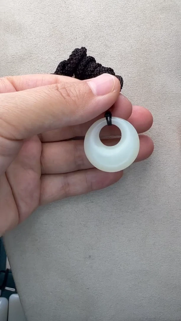 和田玉未镶嵌颈饰D