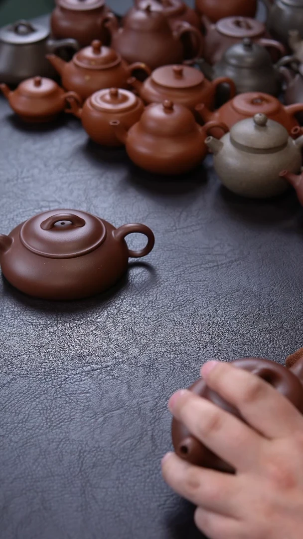 【闪购商品】紫砂茶壶150C 紫泥 无尘