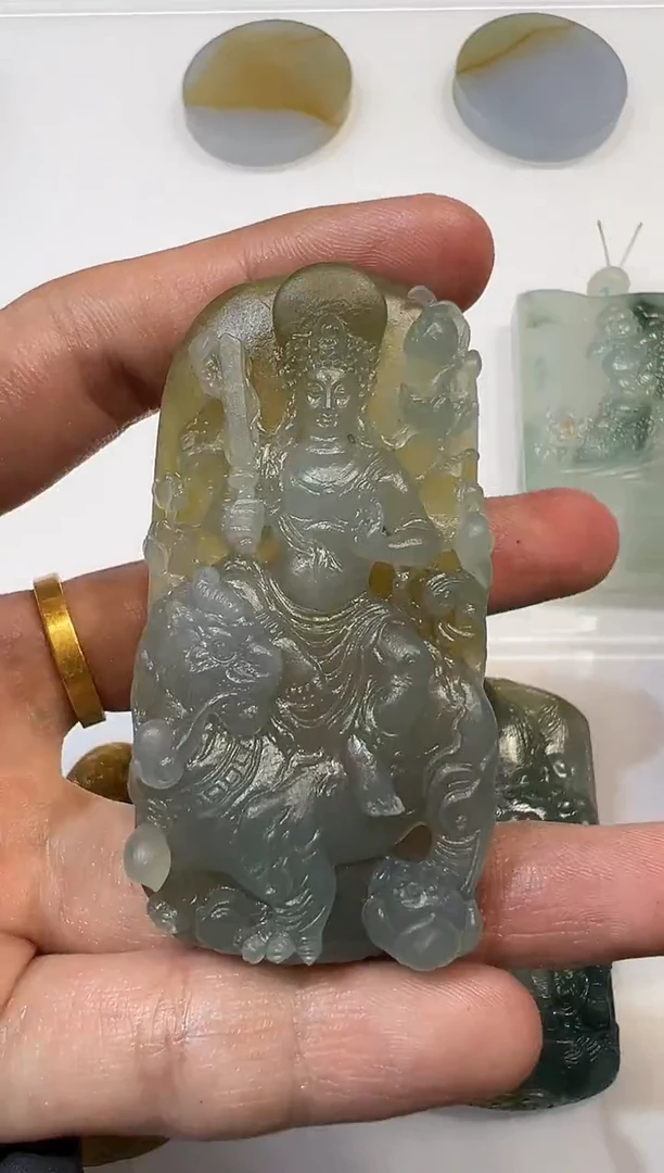 定制翡翠未镶嵌牌子