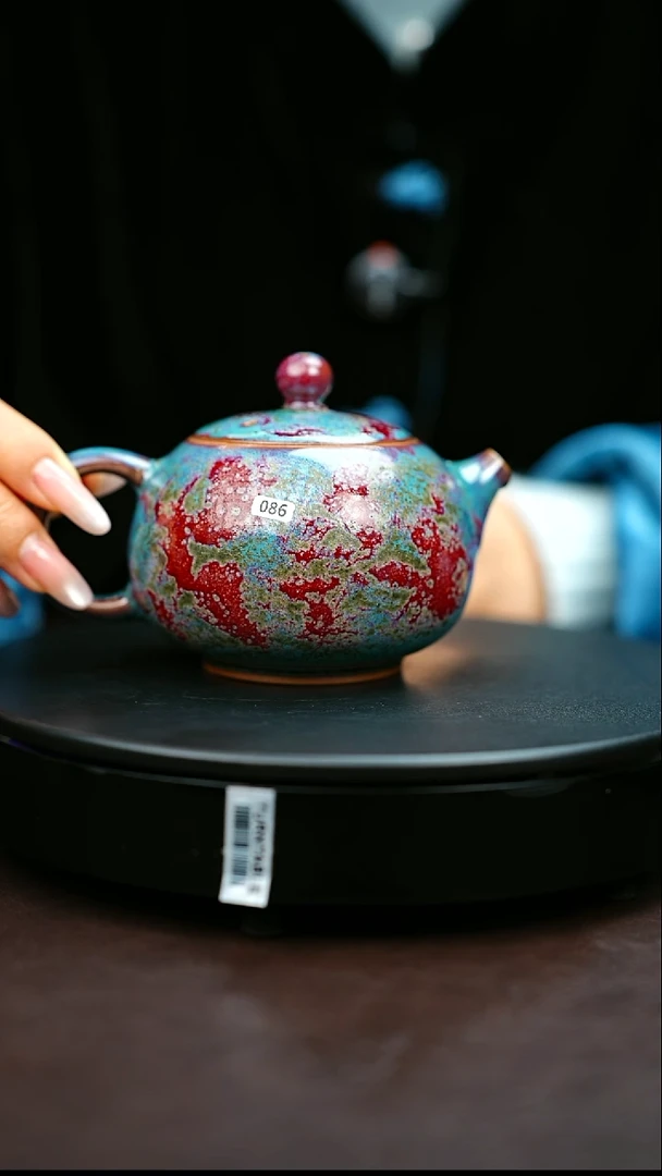 086#原矿钧瓷炉钧釉西施壶