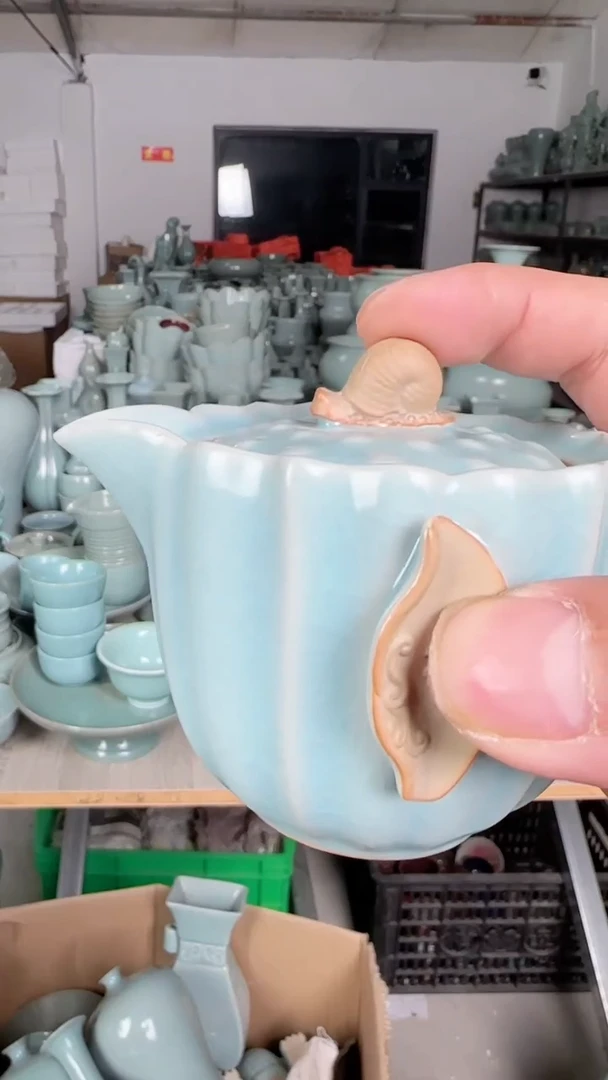 【闪购商品】壶汝瓷仿古手抓壶