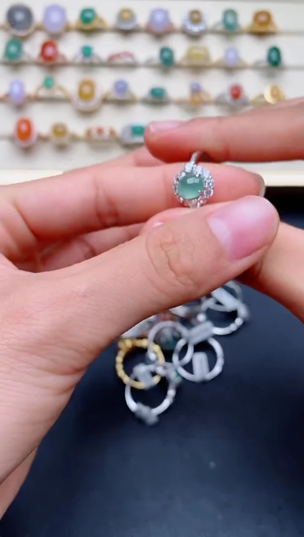 【闪购商品】翡翠戒指银S925镶嵌...........