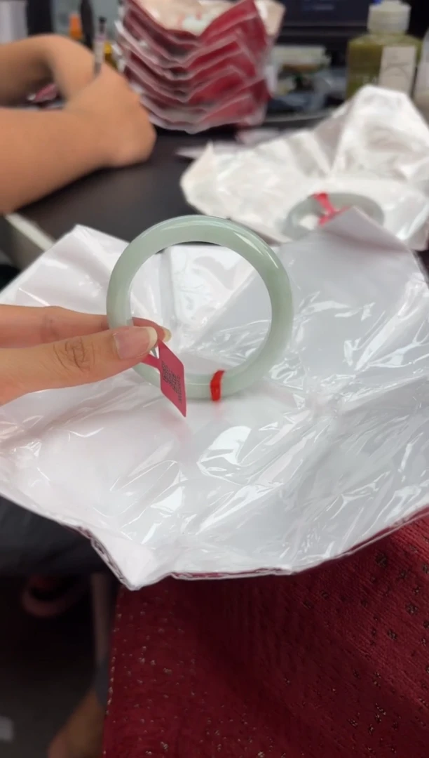未镶嵌手镯翡翠翡翠手镯12