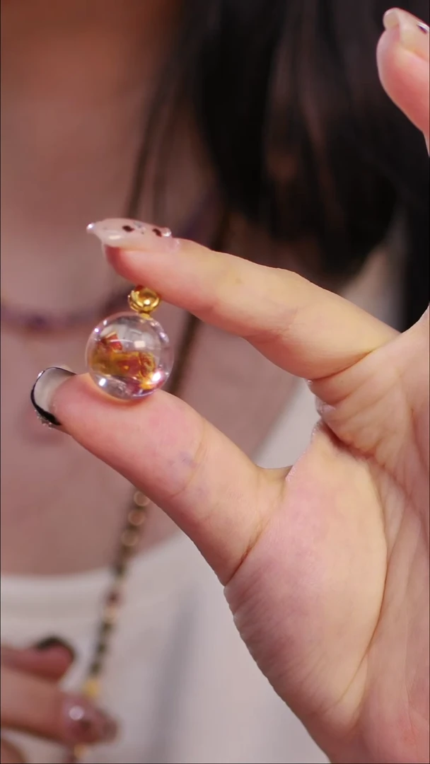 吊坠(不含链)18K金镶嵌水晶菠**娘锦鲤吊坠