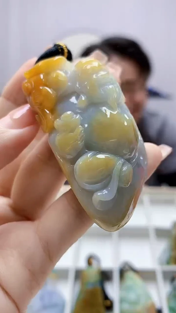 未镶嵌定制翡翠5060ty-毛货挂件5