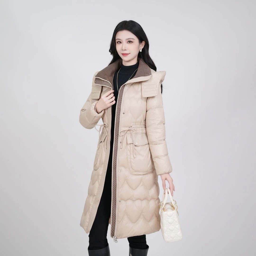 D211 (帽子可拆）冬季新款时尚气质保暖羽绒服加厚羽绒服