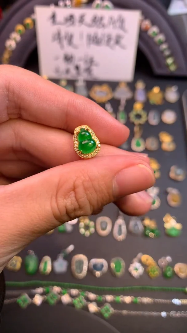 颈饰银S925镶嵌翡翠1