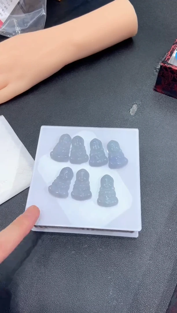 翡翠未镶嵌颈饰000015418