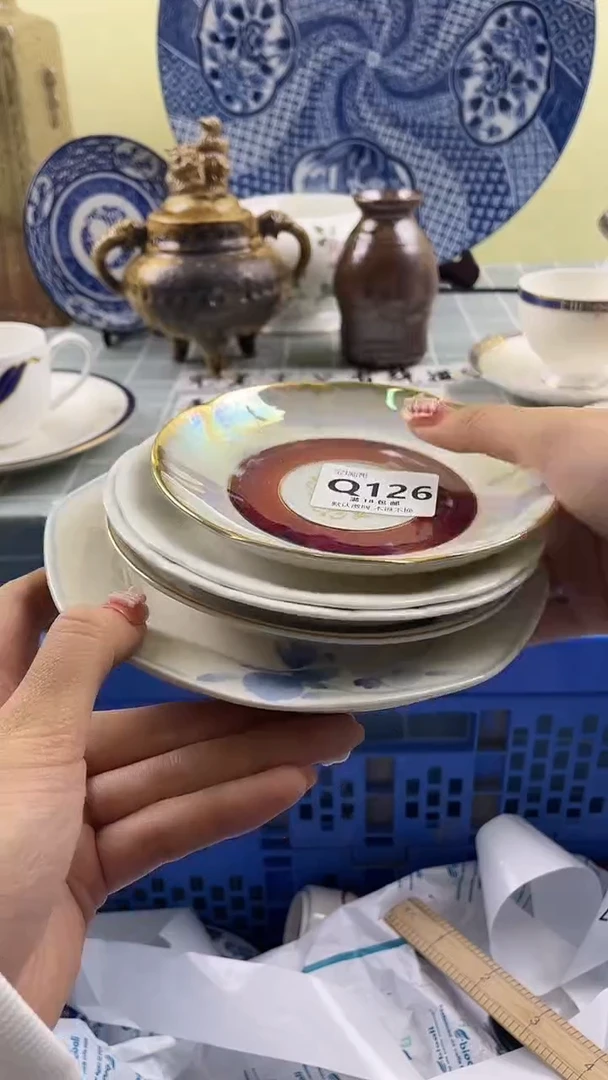 其他维****簿默认微瑕 介意勿拍Q126