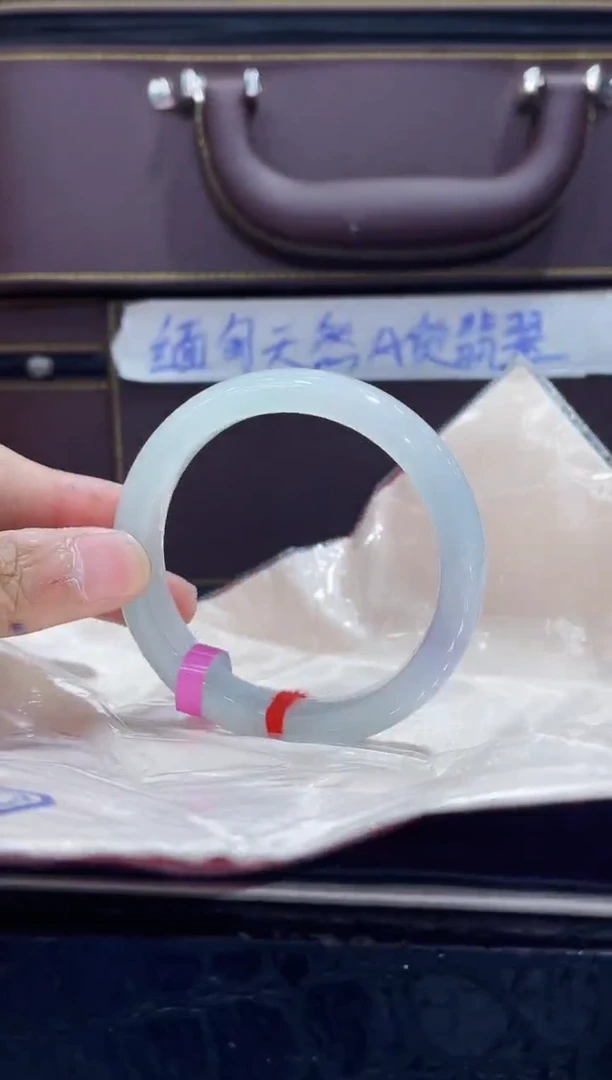 未镶嵌手镯翡翠10