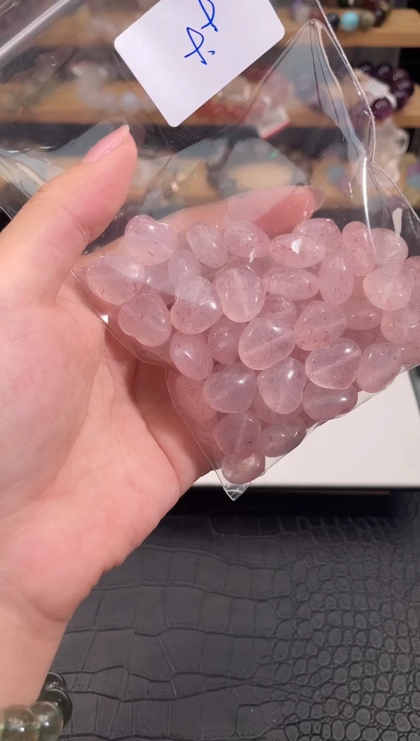 水晶手链未镶嵌浅色草莓晶爱心配件多样性发一