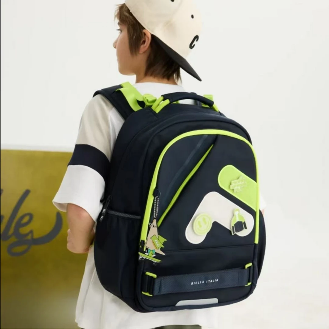 FILA斐乐儿童【蝶翼减负背板不压身】男女童品质学生双肩背包书包