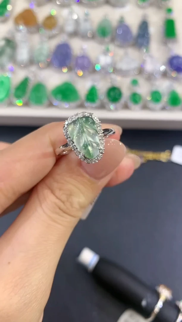 翡翠戒指18K金镶嵌a81多样性一件发货