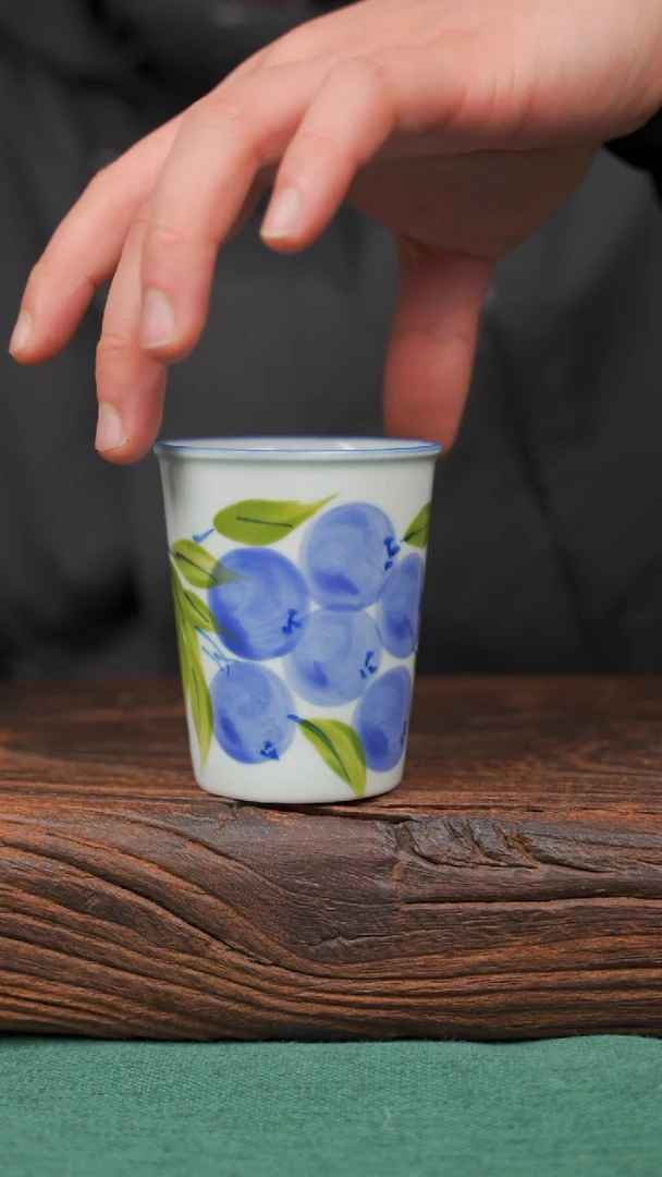 【闪购商品】瓷片22寻一缕瓷香杯釉下手工手绘瓷器