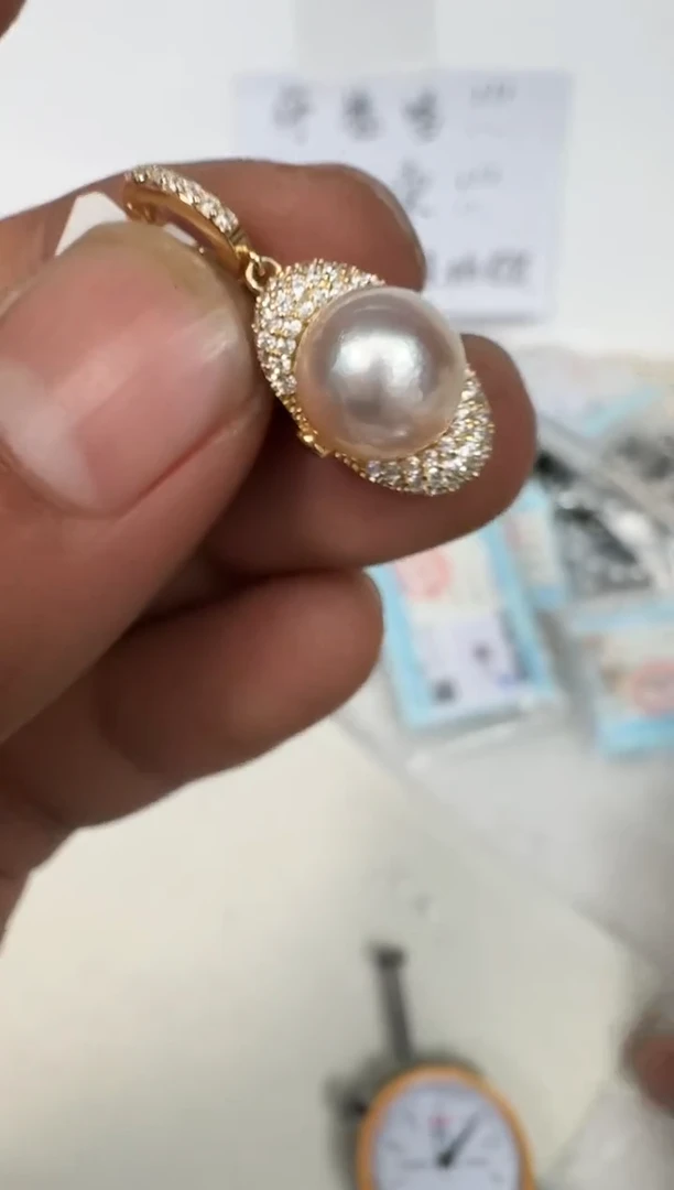 颈饰银S925镶嵌海水珍珠吊坠