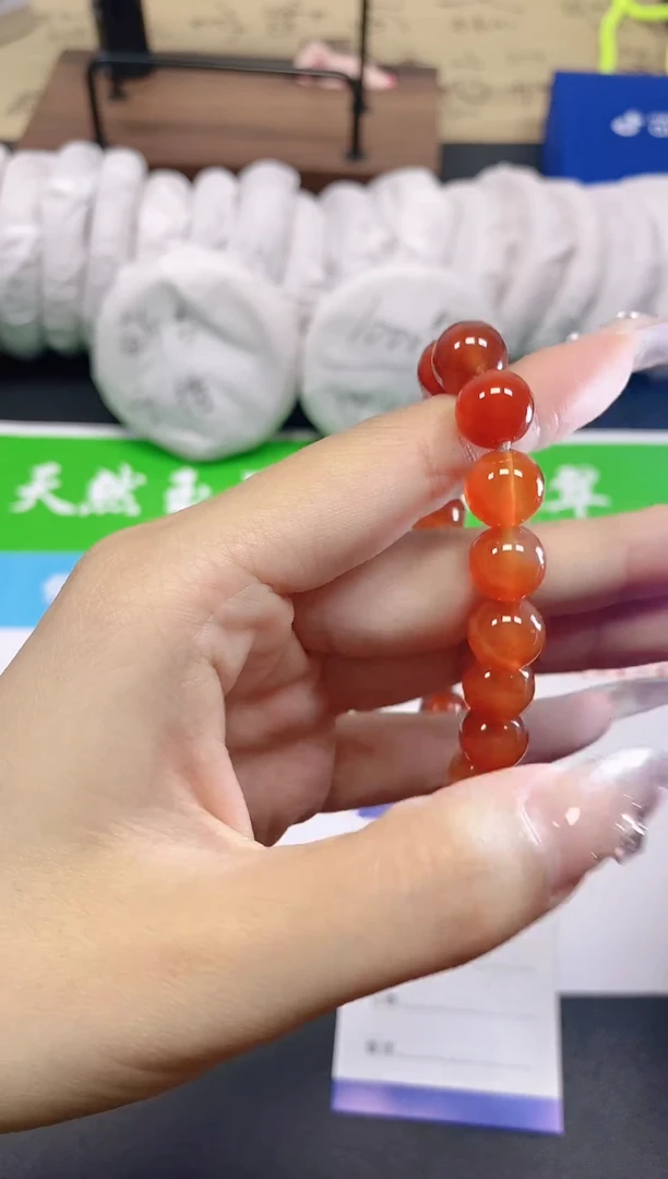 未镶嵌手镯石英质玉福