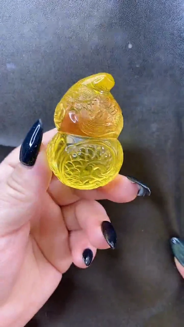 琥珀颈饰未镶嵌吊坠