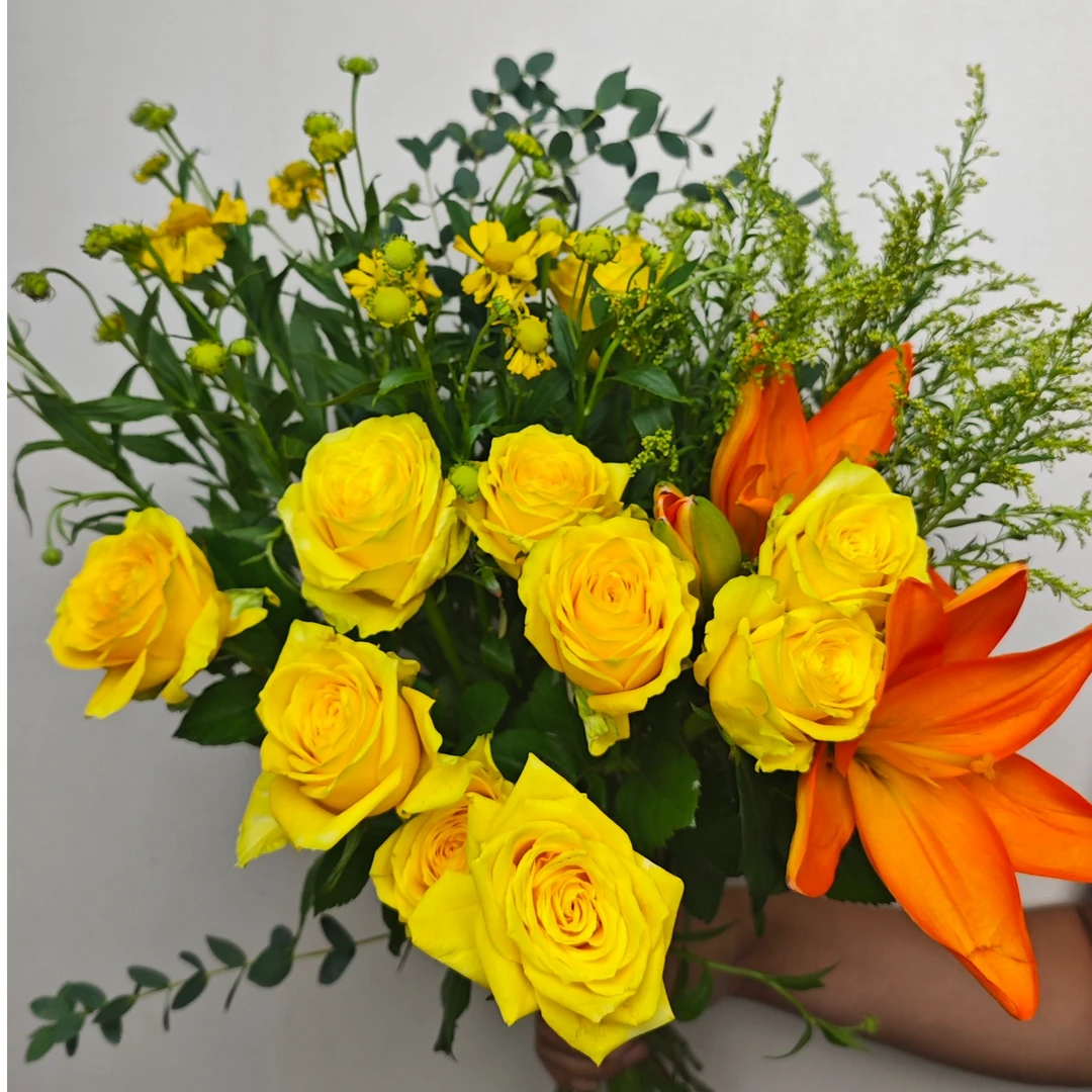 【秋日颂歌】金枝玉叶10枝+樱桃缤果10枝+配草 自有基地山东鲜花批发直播顺丰包邮次日达