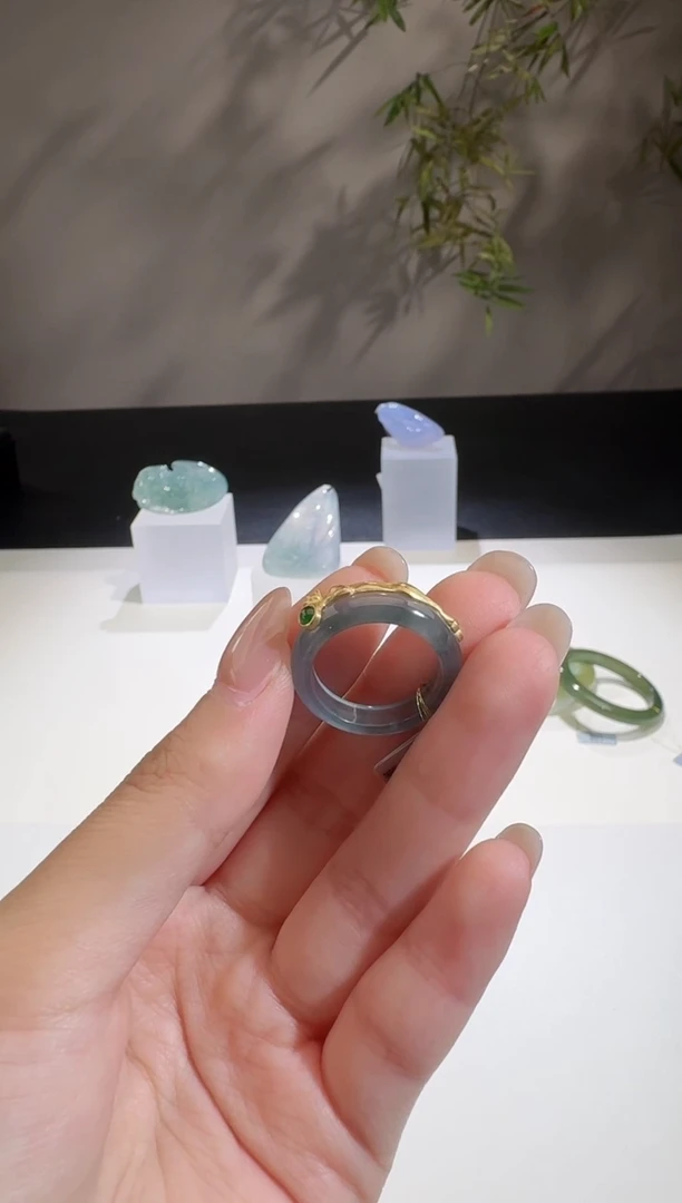 【闪购商品】翡翠戒指18K金镶嵌【鑫鑫】